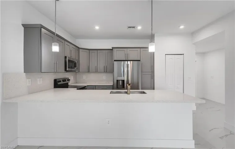 400-402  Grant  BLVD, Lehigh Acres, FL 33974
