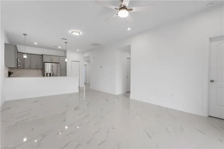 400-402  Grant  BLVD, Lehigh Acres, FL 33974
