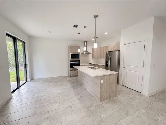 5028 W Tradewinds Cir, Labelle, Florida 33935