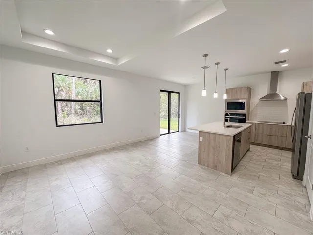 5028 W Tradewinds Cir, Labelle, Florida 33935