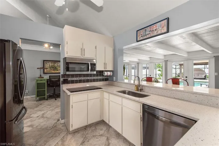 6384  Morgan La Fee  LN, Fort Myers, FL 33912