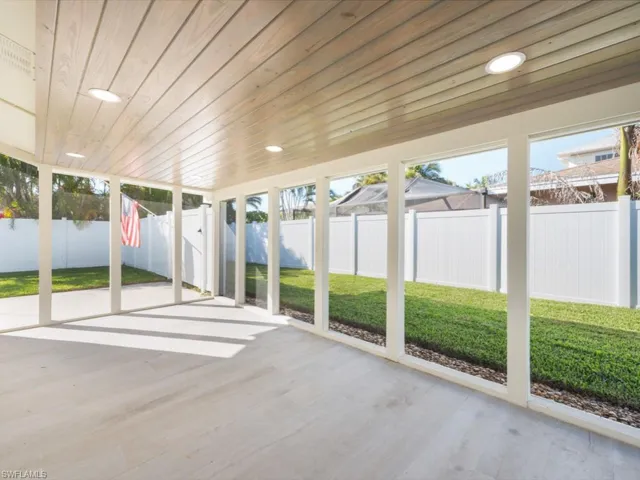 Screened Porch