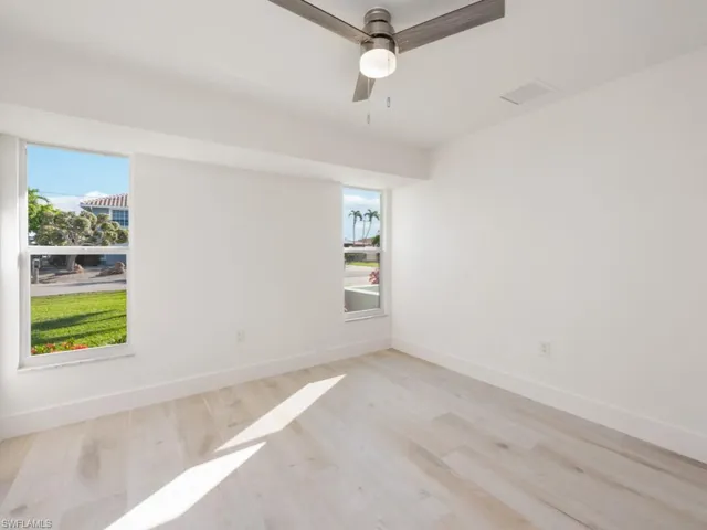 Guest Bedroom 1