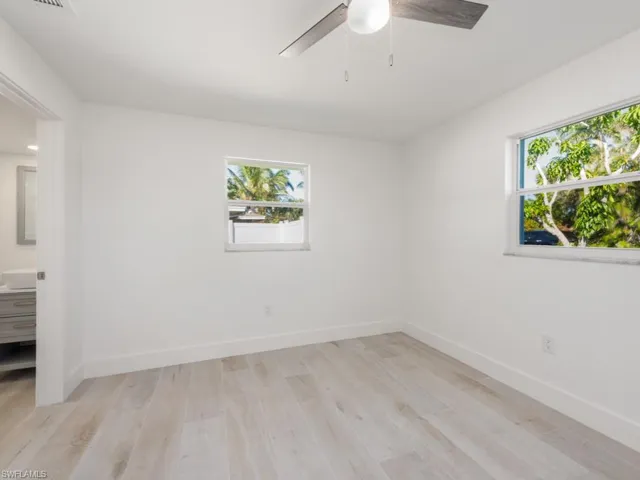 104 Jamaica DR, NAPLES FL 34113