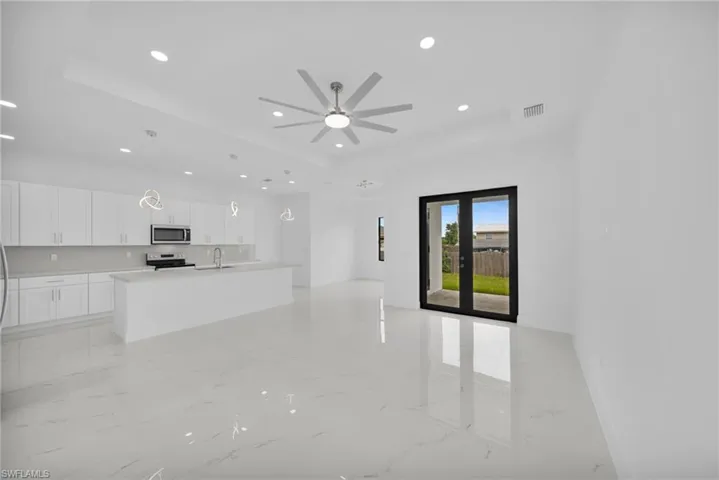 3316 7th St Sw, Lehigh Acres, Florida 33976