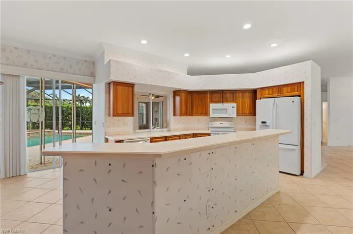 9601  Cedar Creek  DR, Bonita Springs, FL 34135