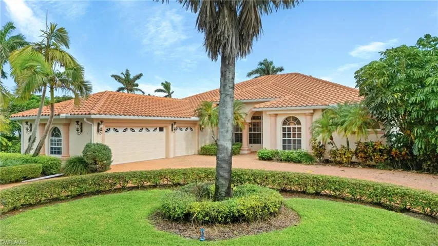 Circle Driveway with 3 Car Garage
