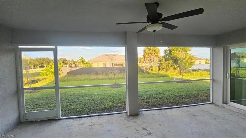 513 Nw 16th Pl, Cape Coral, Florida 33993