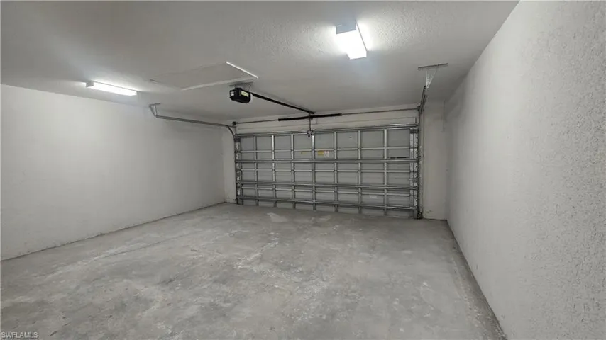 513 Nw 16th Pl, Cape Coral, Florida 33993