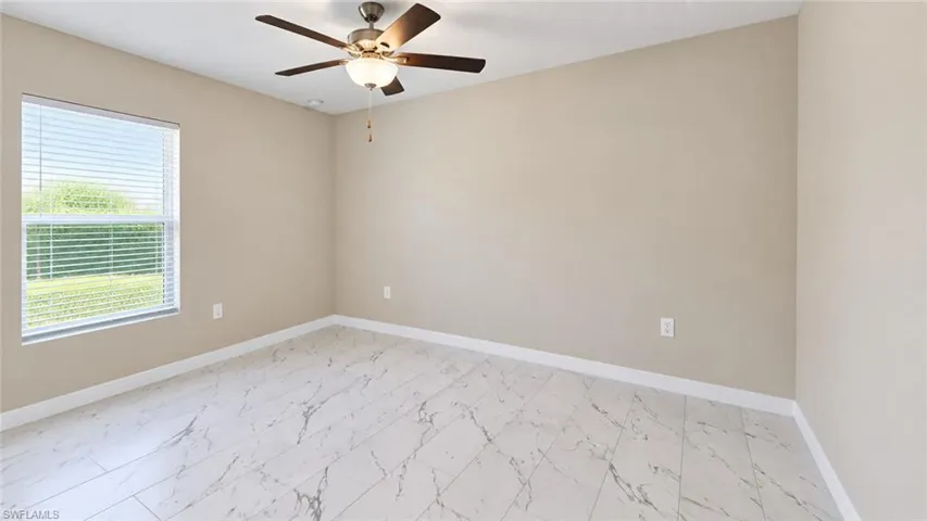 513 Nw 16th Pl, Cape Coral, Florida 33993