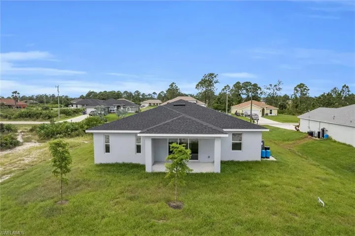422 Ne 20th Ter, Cape Coral, Florida 33909