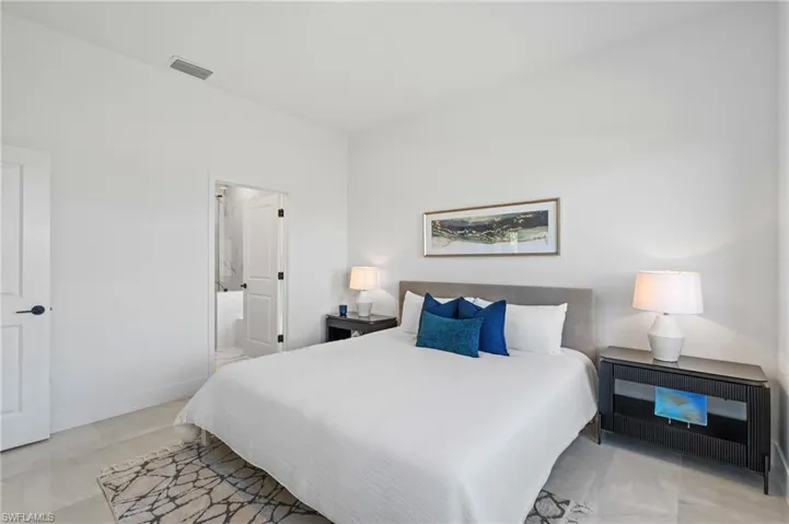 1212 Ne 7th Ave, Cape Coral, Florida 33909