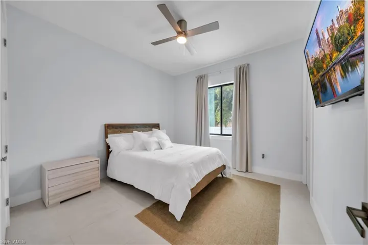 2726 Sw 38th St, Cape Coral, Florida 33914
