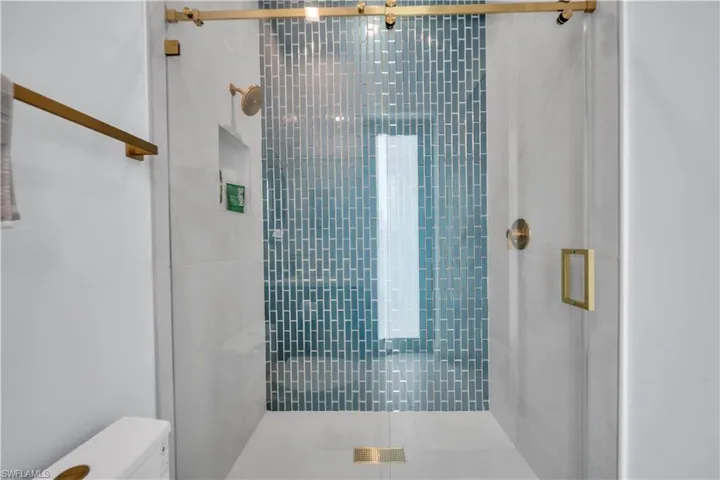 2726 Sw 38th St, Cape Coral, Florida 33914