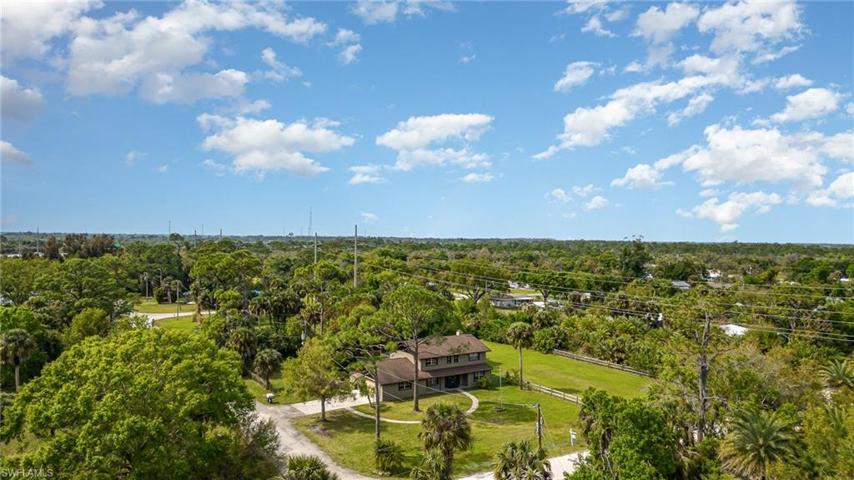 16941  Tarpon  WAY, North Fort Myers, FL 33917