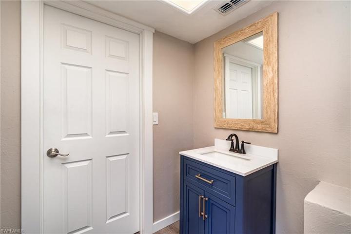 16941  Tarpon  WAY, North Fort Myers, FL 33917
