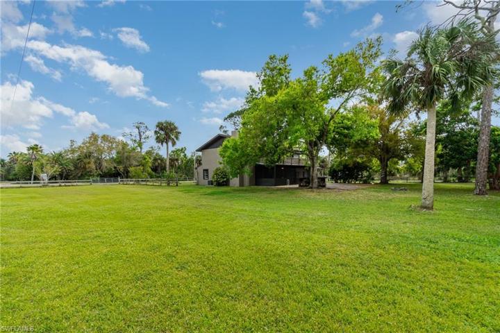 16941  Tarpon  WAY, North Fort Myers, FL 33917