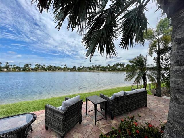 4597  Southern Breeze  DR, NAPLES, FL 34114