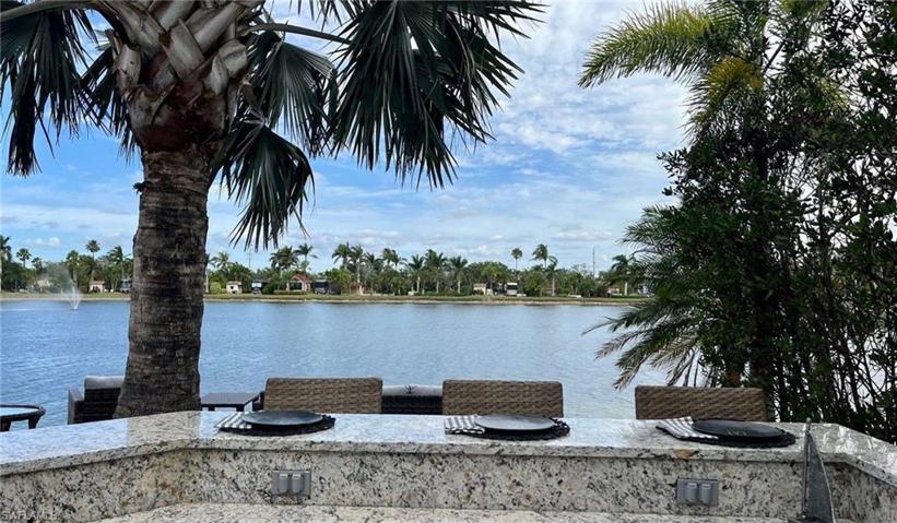 4597  Southern Breeze  DR, NAPLES, FL 34114