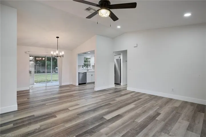 430 Se 21st St, Cape Coral Fl 33990