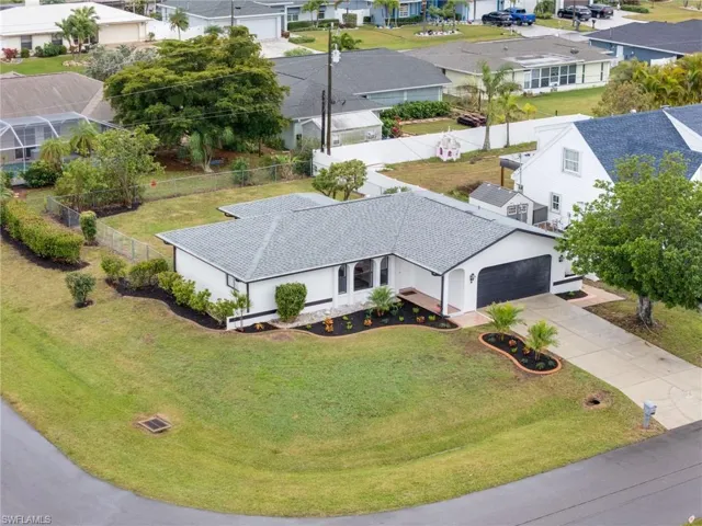 430 Se 21st St, Cape Coral Fl 33990