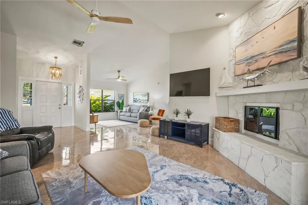 20640 Porthole CT, Estero, FL 33928,225040813