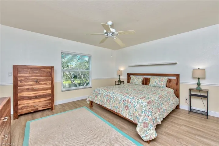 1100 Diamond Cir 1104, Naples, Florida 34110