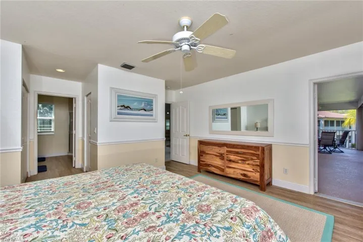 1100 Diamond Cir 1104, Naples, Florida 34110