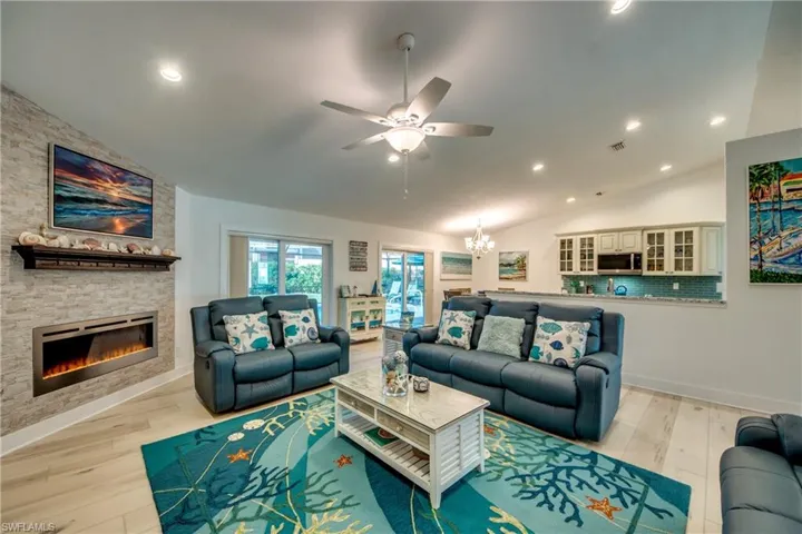 4924 SW 11th  CT, Cape Coral, FL 33914