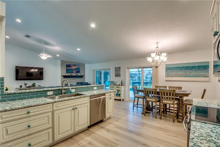 4924 SW 11th  CT, Cape Coral, FL 33914