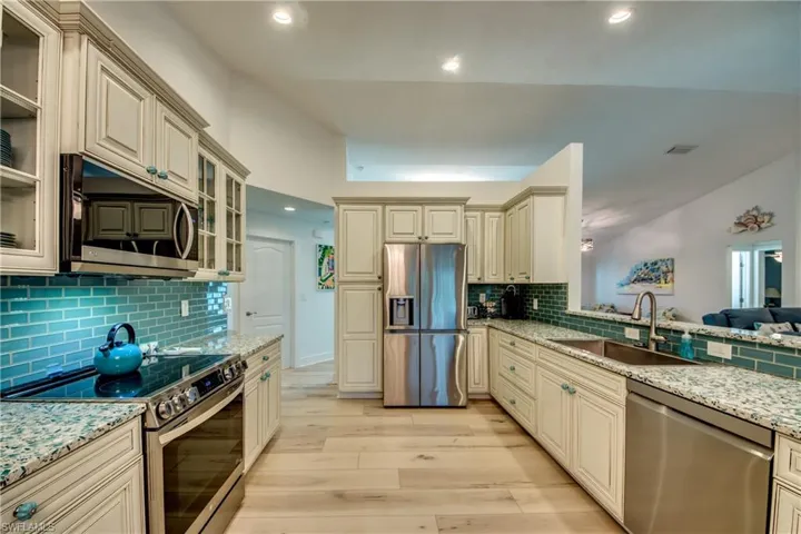 4924 SW 11th  CT, Cape Coral, FL 33914