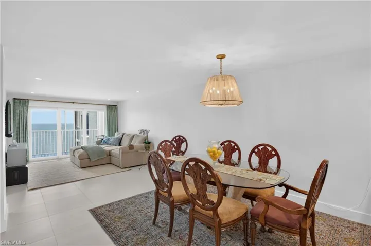 Brown dining chairs are shown in other pictures painted white, however they are brown.