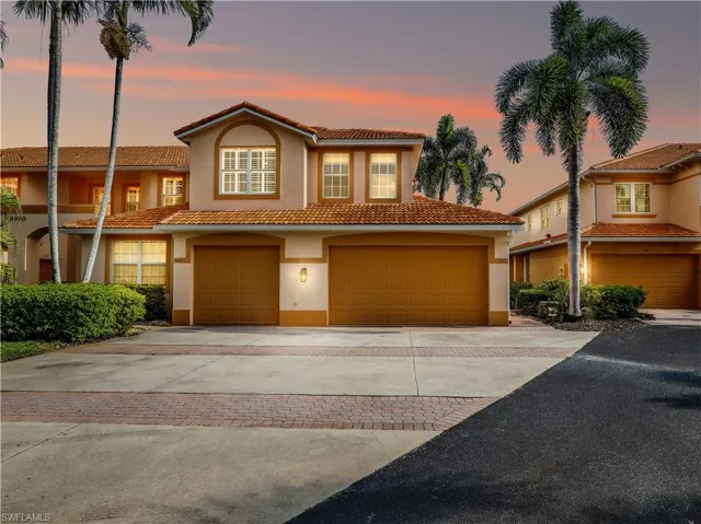 8990 Palmas Grandes Blvd 202, Bonita Springs, Florida 34135