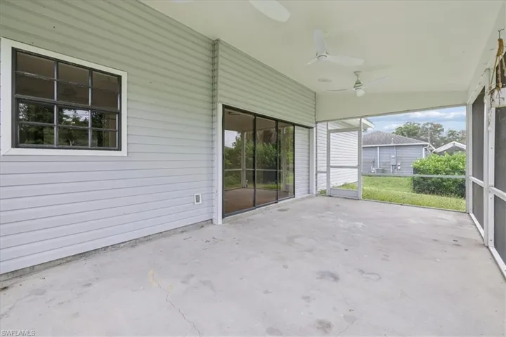 18422 Huckleberry Rd, Fort Myers, Florida 33967