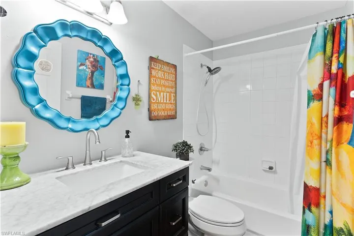 Hall BathroomTub & Shower