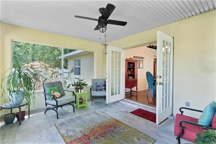 Screened Porch Lanai