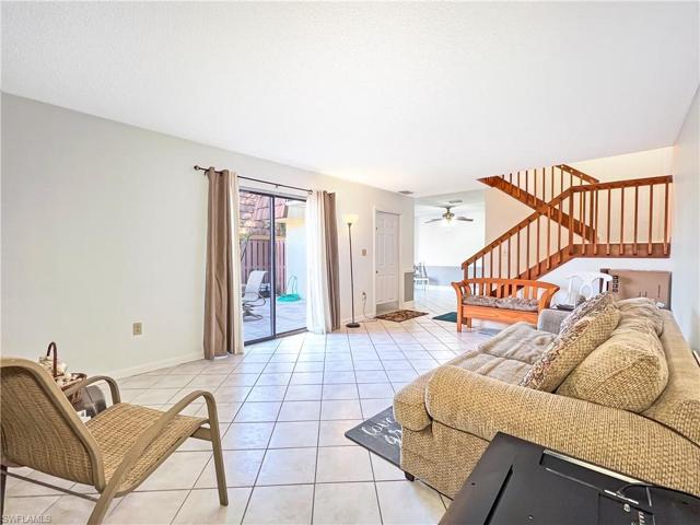 5213  Cedarbend  DR, Fort Myers, FL 33919
