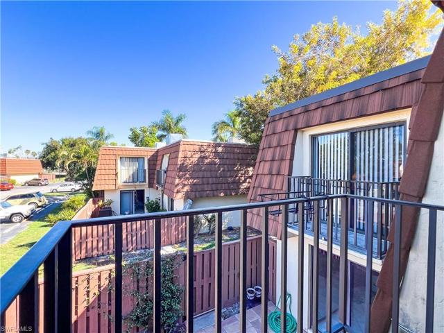 5213  Cedarbend  DR, Fort Myers, FL 33919