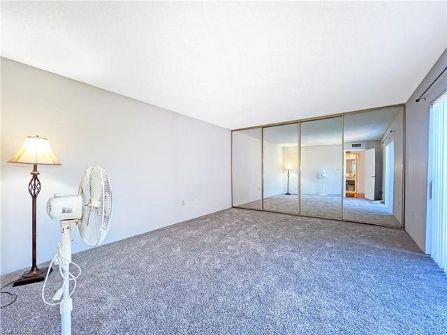 5213  Cedarbend  DR, Fort Myers, FL 33919