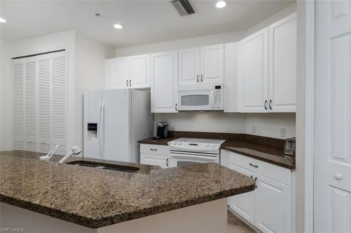 1380 Sweetwater Cv 102, Naples, Florida 34110