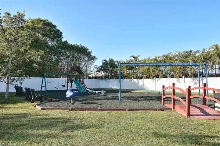 1380 Sweetwater Cv 102, Naples, Florida 34110