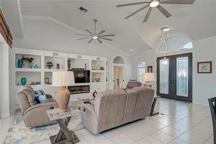 2540 Sw 30th St, Cape Coral, Florida 33914