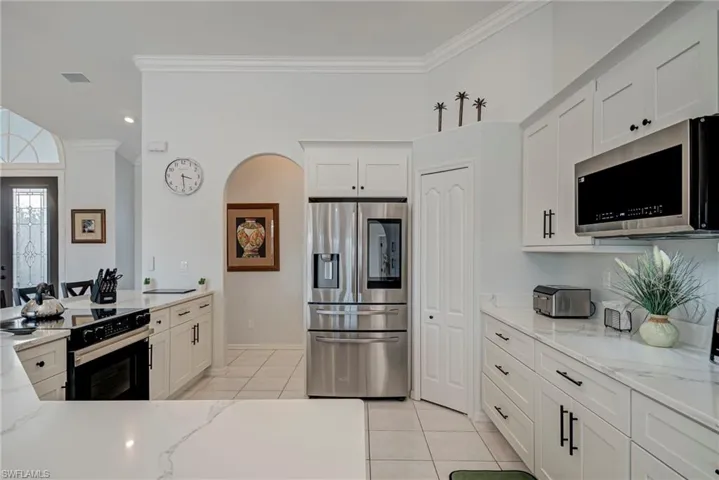 2540 Sw 30th St, Cape Coral, Florida 33914