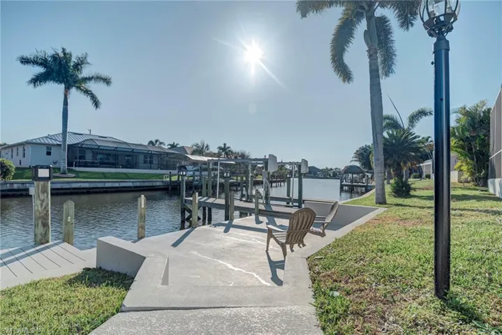 2540 Sw 30th St, Cape Coral, Florida 33914