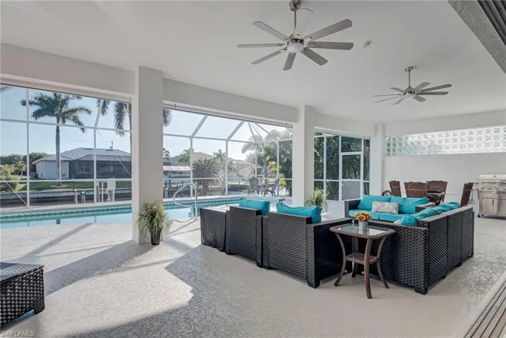 2540 Sw 30th St, Cape Coral, Florida 33914