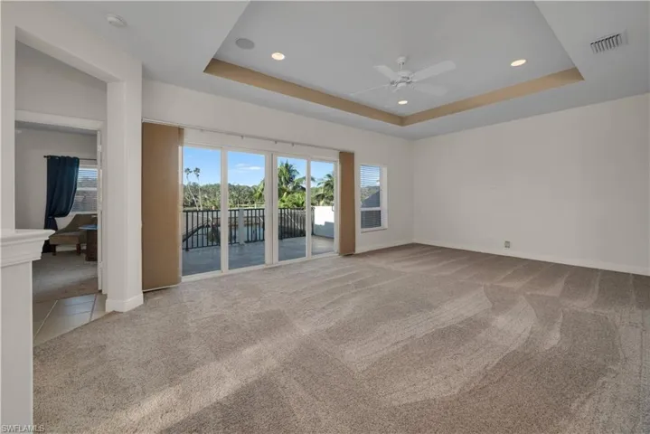 2nd floor living area