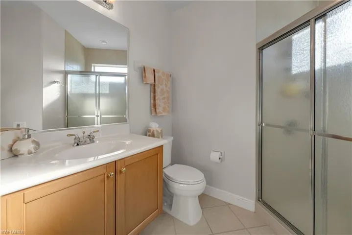 2nd guest bath