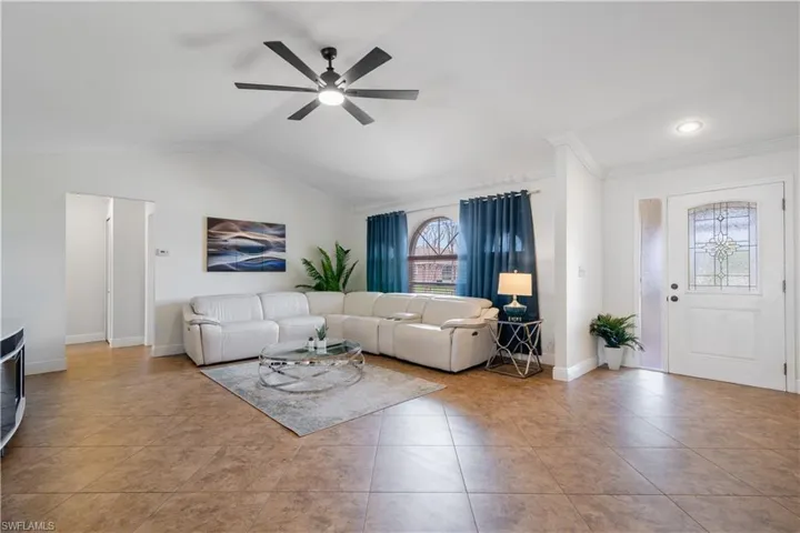 1006 Sw 12th Ter, Cape Coral Fl 33991