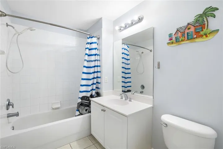 3940  Pomodoro  CIR, Cape Coral, FL 33909