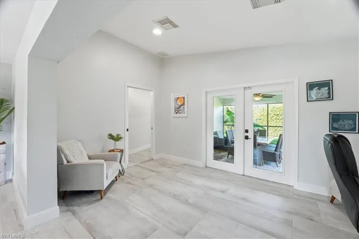 1023 El Valle Ave, Fort Myers, Florida 33919